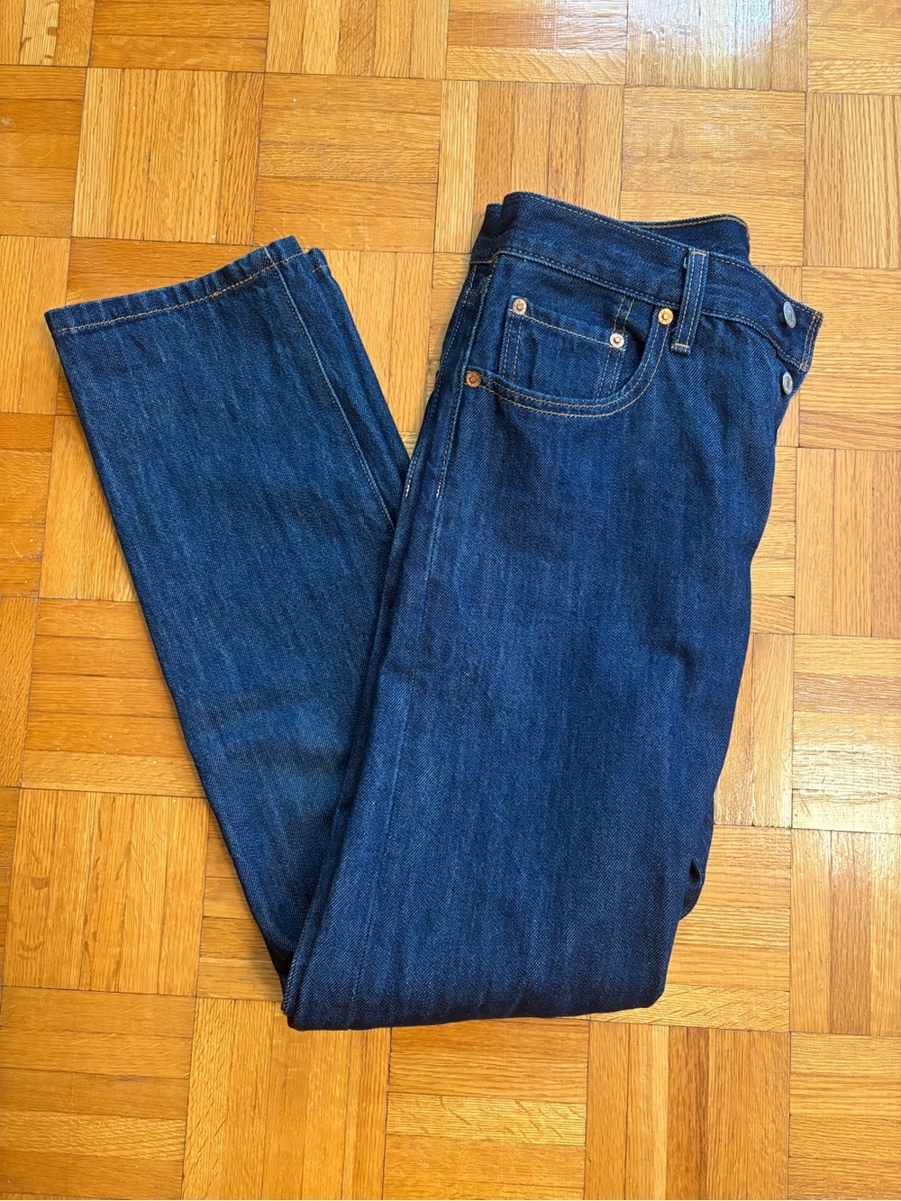 Levi’s 501 Dark Wash Straight Leg Jeans | Size 26